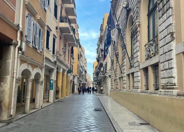 New Renovated Stylisch Studio In Corfu Town